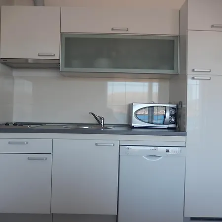 Apartments Oklopcic Trogir Exterior photo