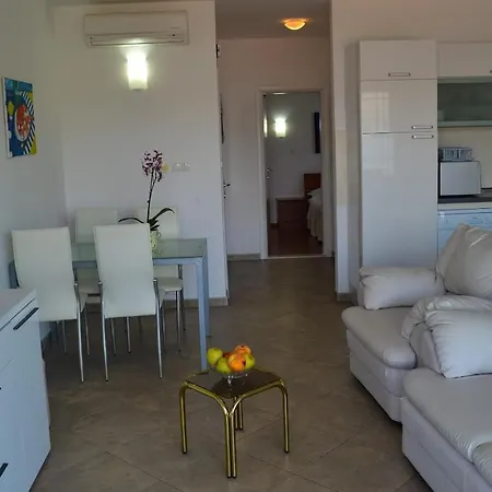 Apartments Oklopcic Trogir Exterior photo